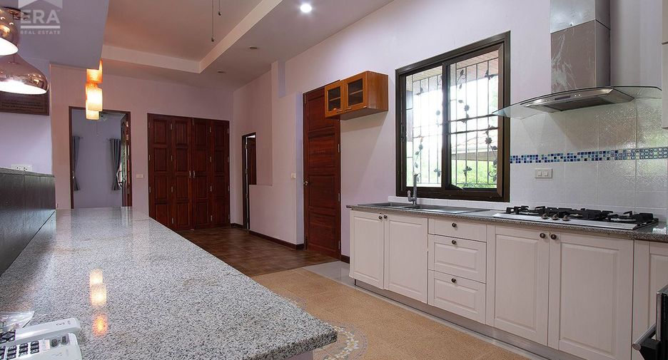 For sale 3 ベッドルーム house in Klaeng, Rayong