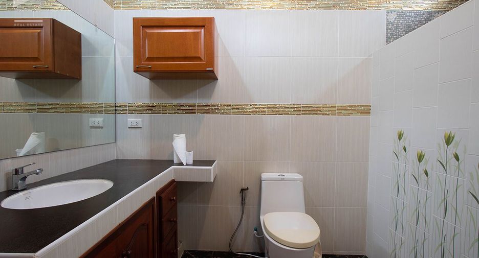 For sale 3 ベッドルーム house in Klaeng, Rayong