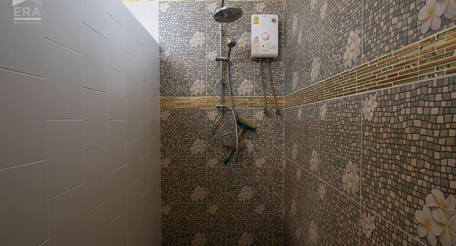 For sale 3 ベッドルーム house in Klaeng, Rayong