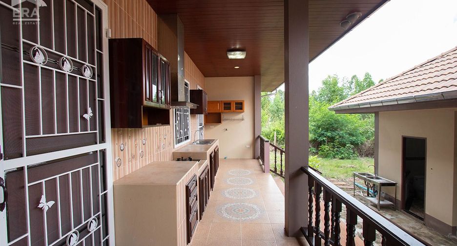 For sale 3 ベッドルーム house in Klaeng, Rayong