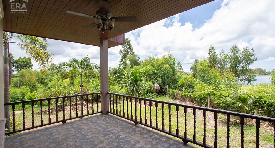 For sale 3 ベッドルーム house in Klaeng, Rayong
