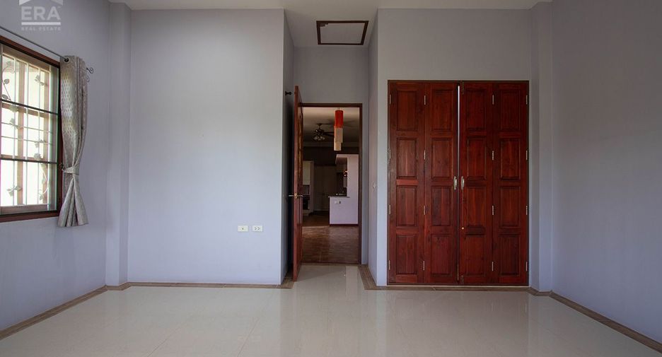 For sale 3 ベッドルーム house in Klaeng, Rayong