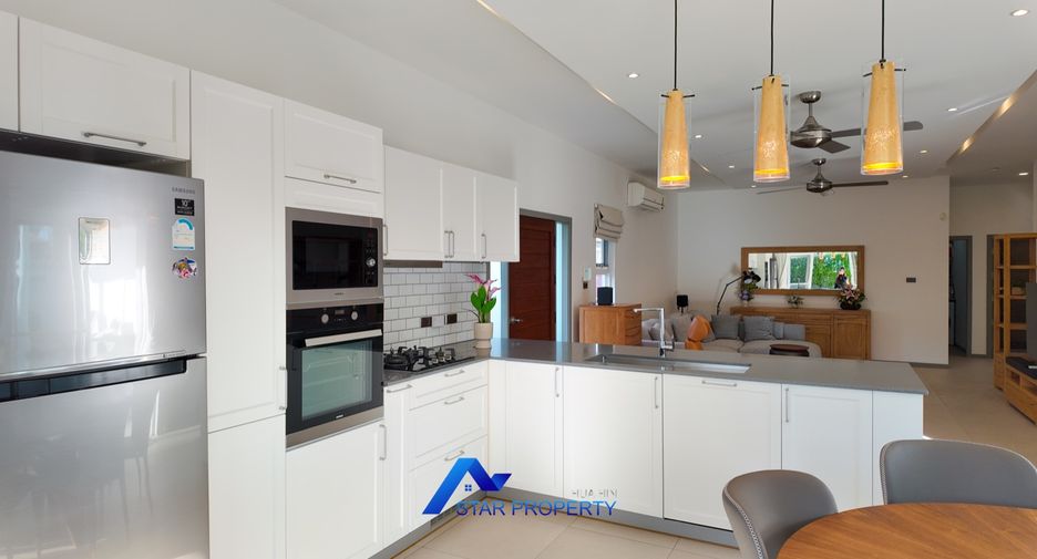 For sale 3 bedrooms villa in Hua Hin, Prachuap Khiri Khan