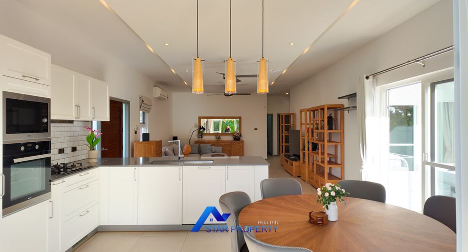 For sale 3 bedrooms villa in Hua Hin, Prachuap Khiri Khan