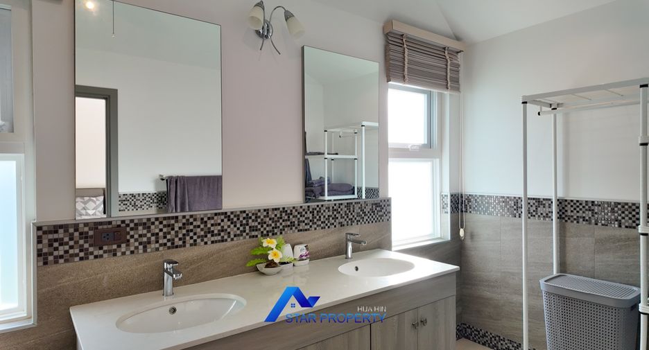For sale 3 bedrooms villa in Hua Hin, Prachuap Khiri Khan