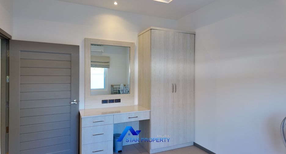 For sale 3 bedrooms villa in Hua Hin, Prachuap Khiri Khan