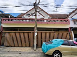 For sale 6 bed townhouse in Thung Khru, Bangkok