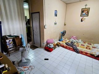 For sale 6 bed townhouse in Thung Khru, Bangkok