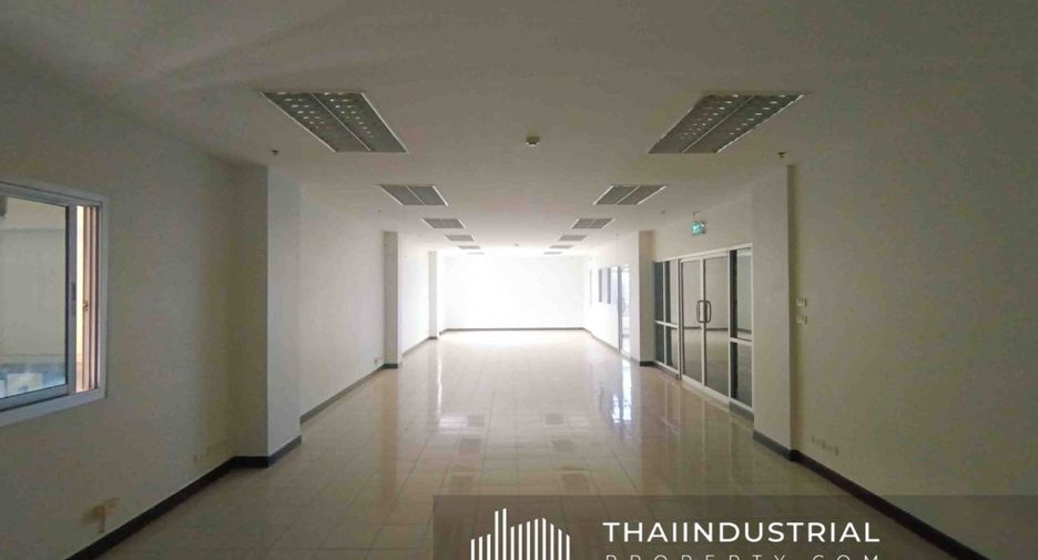 For rent warehouse in Si Racha, Chonburi