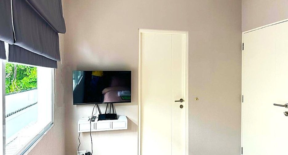 For rent 2 bedrooms townhouse in Prawet, Bangkok