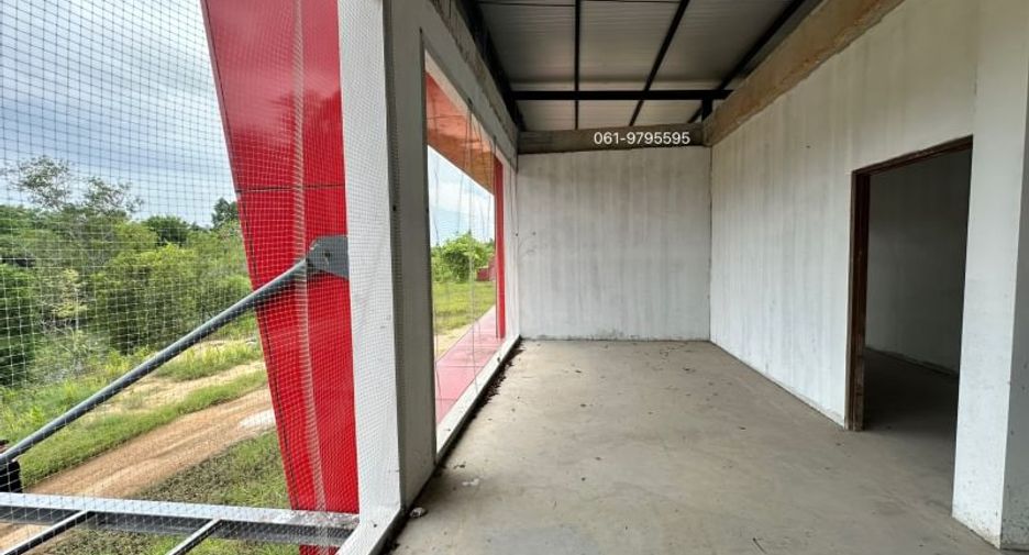 For sale warehouse in Si Racha, Chonburi