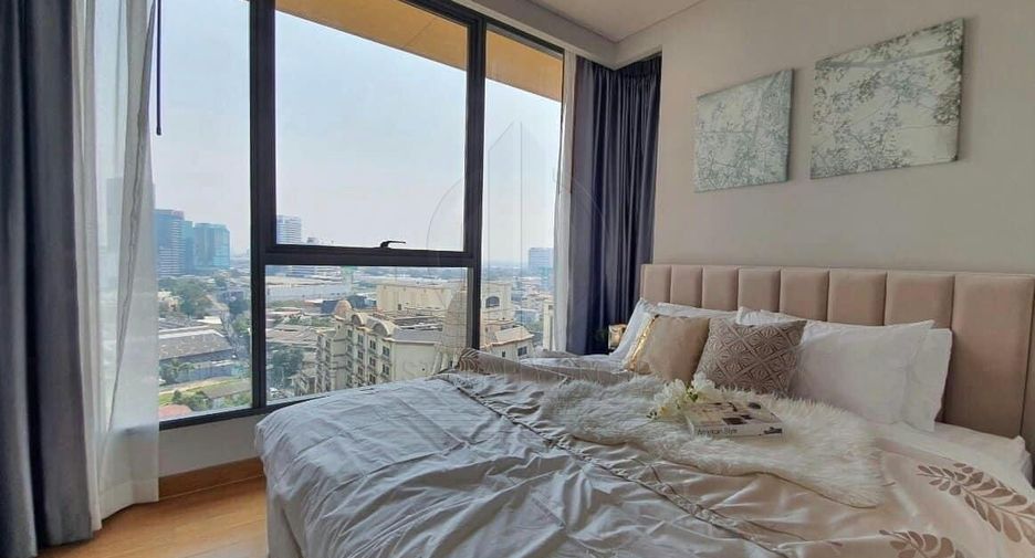 For rent and for sale 2 bedrooms condo in Khlong Toei, Bangkok