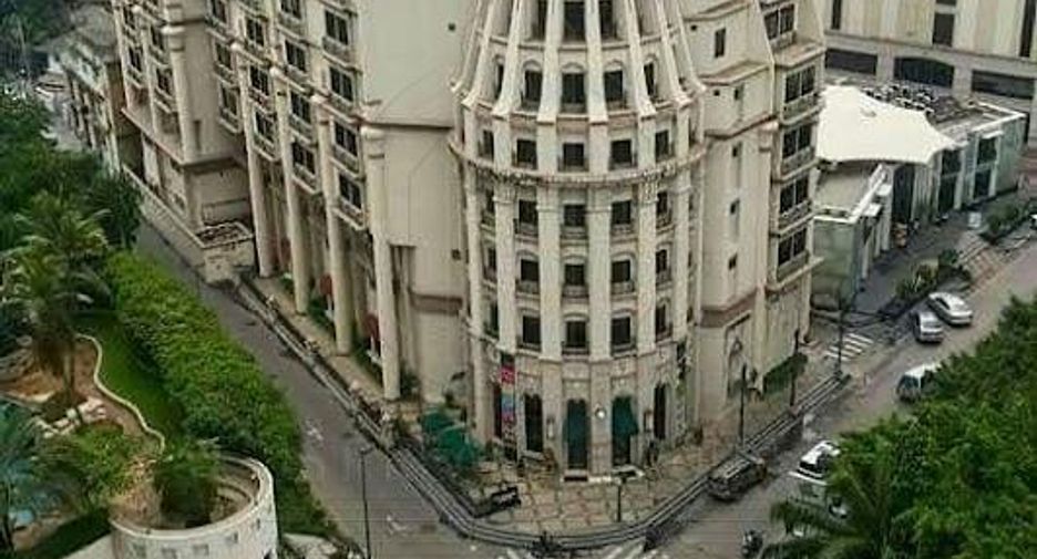 For rent and for sale 2 bedrooms condo in Khlong Toei, Bangkok