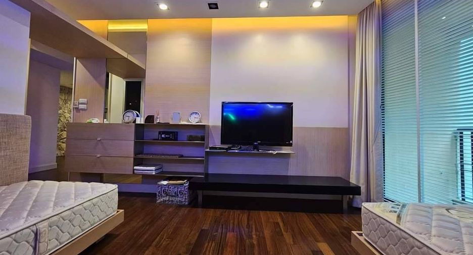 For sale 3 ベッドルーム condo in Hua Hin, Prachuap Khiri Khan