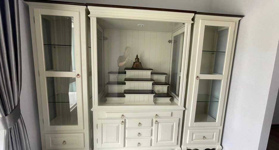 For sale 4 bedrooms house in Bang Bua Thong, Nonthaburi