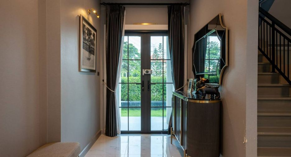 Haus zur Miete und zum Kauf mit 4 Zimmer in Bang Khae, Bangkok