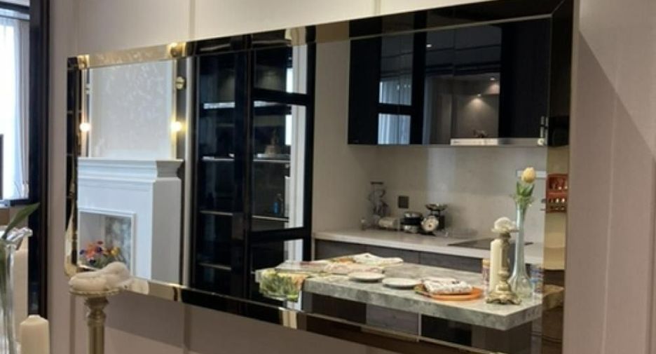 Wohnung zur Miete mit 3 Zimmer in Pathum Wan, Bangkok