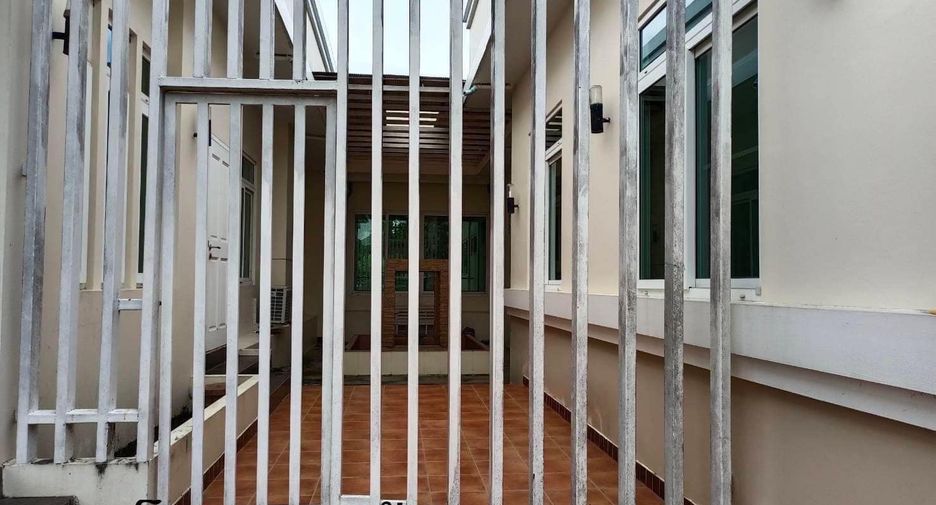 For rent 3 bedrooms house in Bang Phli, Samut Prakan