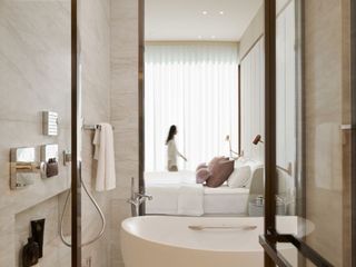 For sale 2 bedrooms condo in Pathum Wan, Bangkok