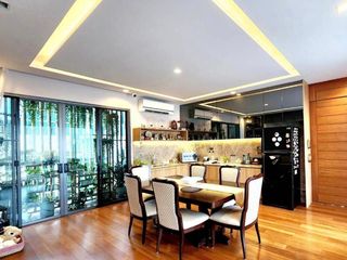 出售 6 卧室 独立屋 在 Watthana, 曼谷