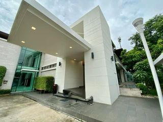 For sale 4 Beds house in Suan Luang, Bangkok
