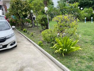 For sale land in Phra Khanong, Bangkok