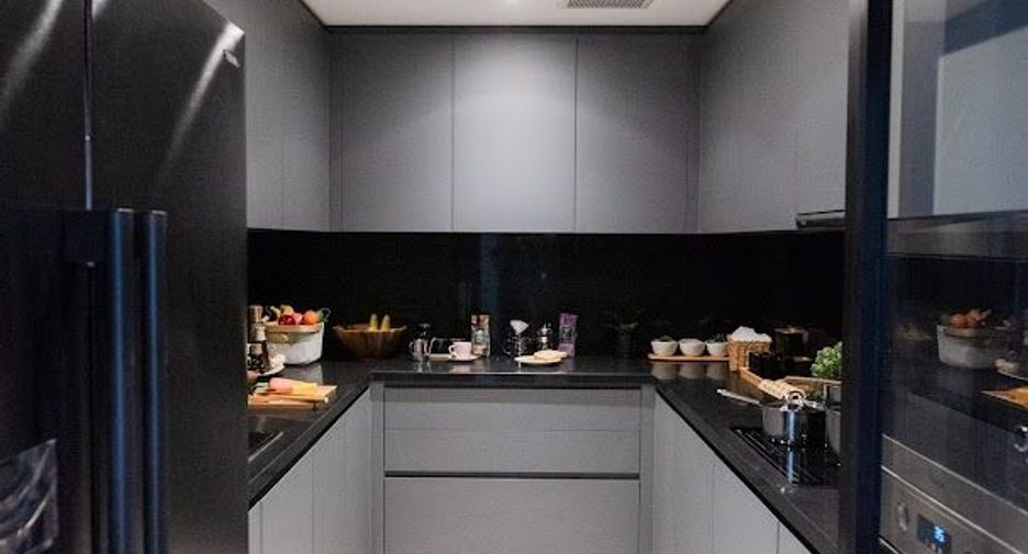 For sale 5 bedrooms house in Prawet, Bangkok