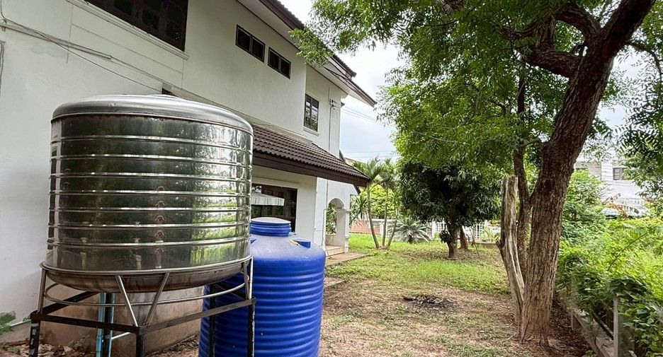 Haus zur Miete mit 3 Zimmer in Mueang Udon Thani, Udon Thani