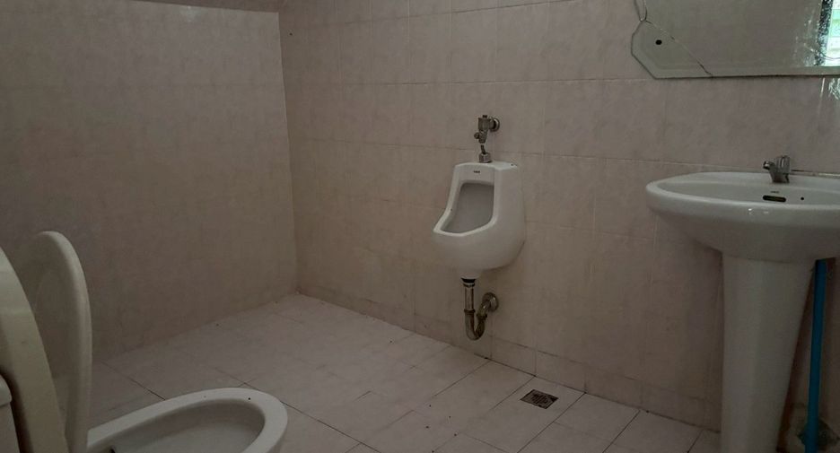 Haus zur Miete mit 3 Zimmer in Mueang Udon Thani, Udon Thani