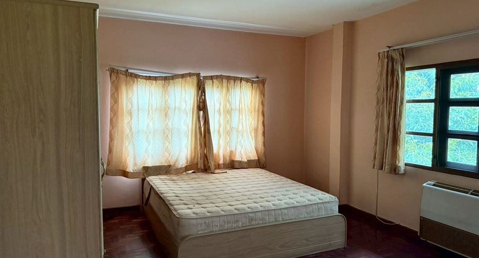 Haus zur Miete mit 3 Zimmer in Mueang Udon Thani, Udon Thani