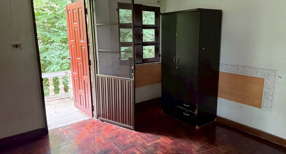 Haus zur Miete mit 3 Zimmer in Mueang Udon Thani, Udon Thani