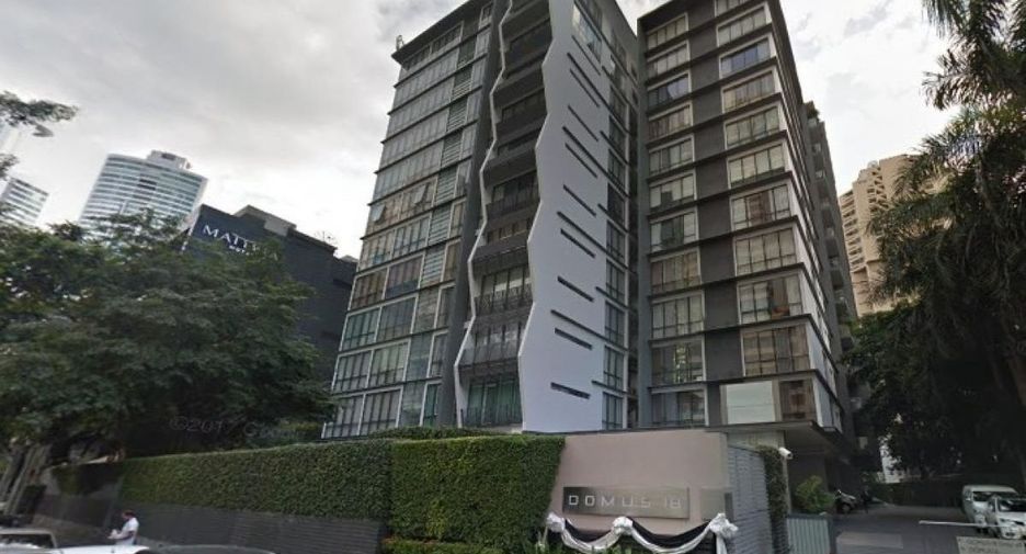 For sale 4 bedrooms condo in Khlong Toei, Bangkok