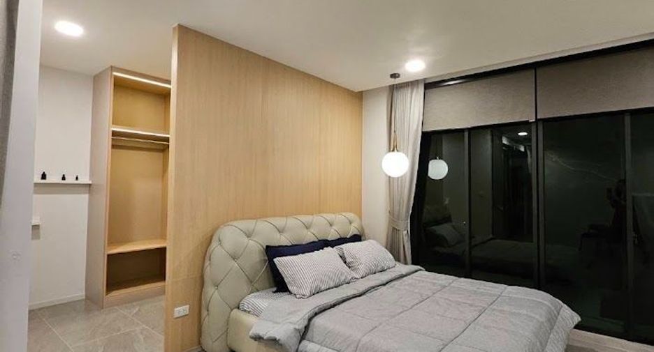 À louer 4 chambres condo à Watthana, Bangkok