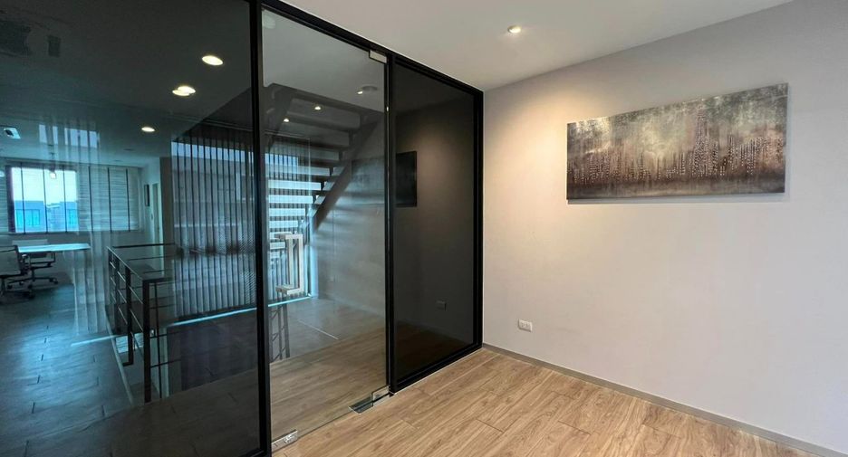 For rent office in Bueng Kum, Bangkok