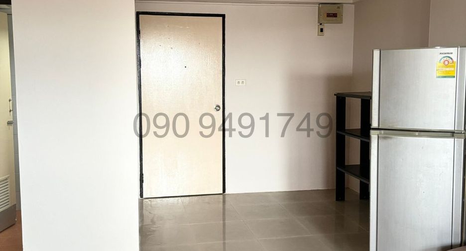 For rent 2 bedrooms condo in Khan Na Yao, Bangkok