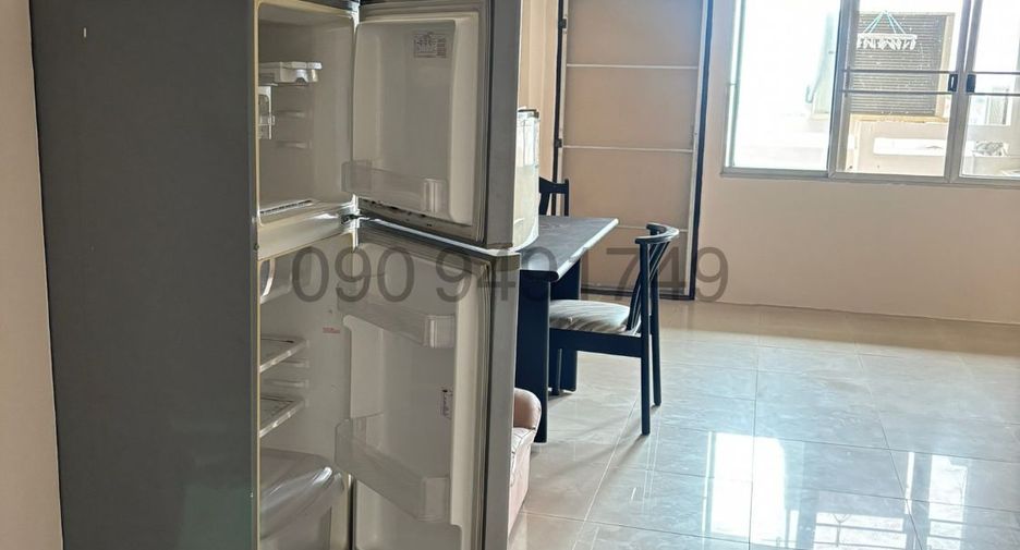 For rent 2 bedrooms condo in Khan Na Yao, Bangkok