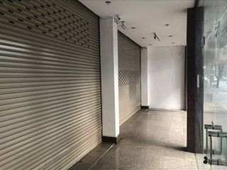 Аренда 2 спальни торговое помещение в Кхлонг Тоеи, Бангкок