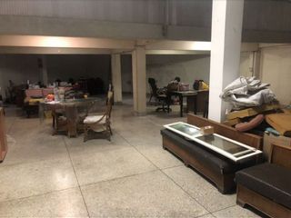Аренда 2 спальни торговое помещение в Кхлонг Тоеи, Бангкок