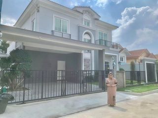 Haus zur Miete mit 3 Zimmer in Bang Khen, Bangkok