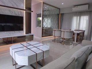 Haus zur Miete mit 3 Zimmer in Bang Khen, Bangkok