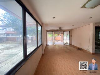 Haus zum Kauf mit 3 Zimmer in Lat Phrao, Bangkok