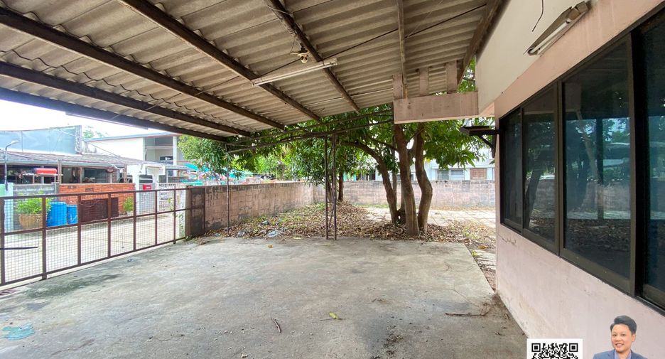Casa en venta de 3 habitaciones en Lat Phrao, Bangkok