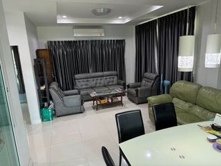 出租 5 卧室 独立屋 在 Watthana, 曼谷