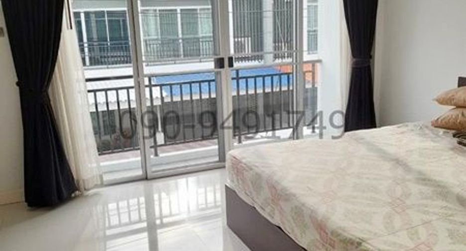 Haus zur Miete mit 3 Zimmer in Bang Khen, Bangkok