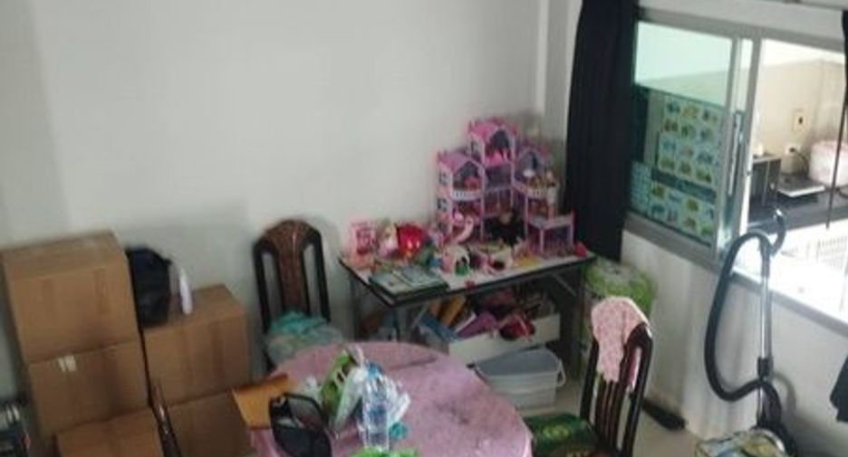 Haus zur Miete mit 3 Zimmer in Bang Khen, Bangkok