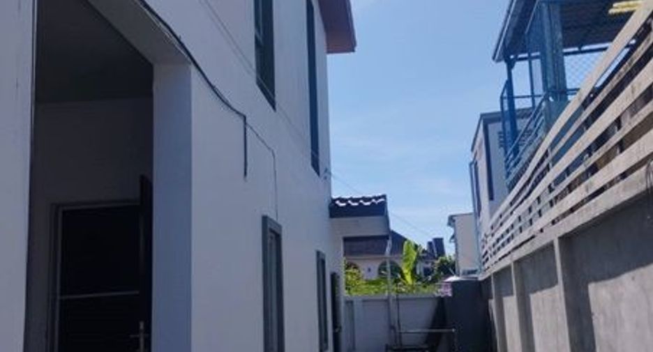 Haus zur Miete mit 3 Zimmer in Bang Khen, Bangkok