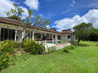 For Rent 5 Bedroom House In San Kamphaeng, Chiang Mai