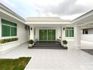 For rent 3 bedrooms house in Bang Lamung, Chonburi
