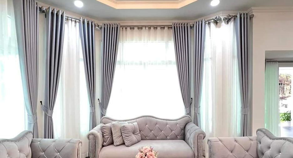 For rent 3 bedrooms house in Bang Lamung, Chonburi