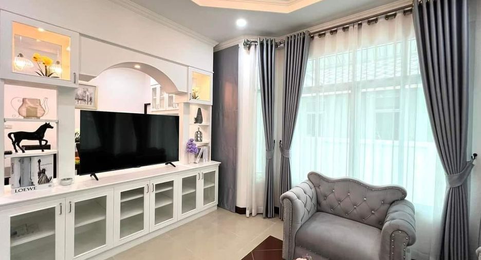 For rent 3 bedrooms house in Bang Lamung, Chonburi